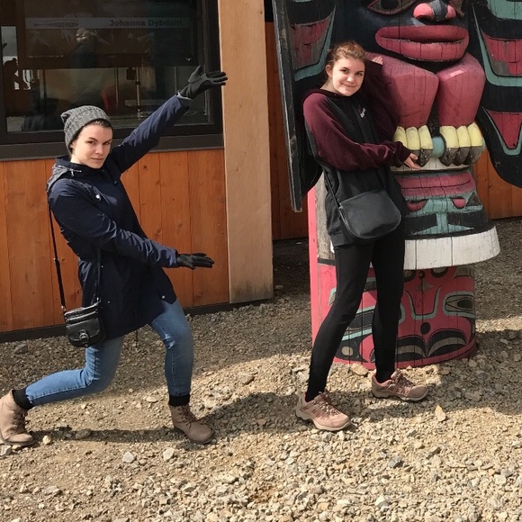 Meet your Posher, Amanda - Picture 8 of 8